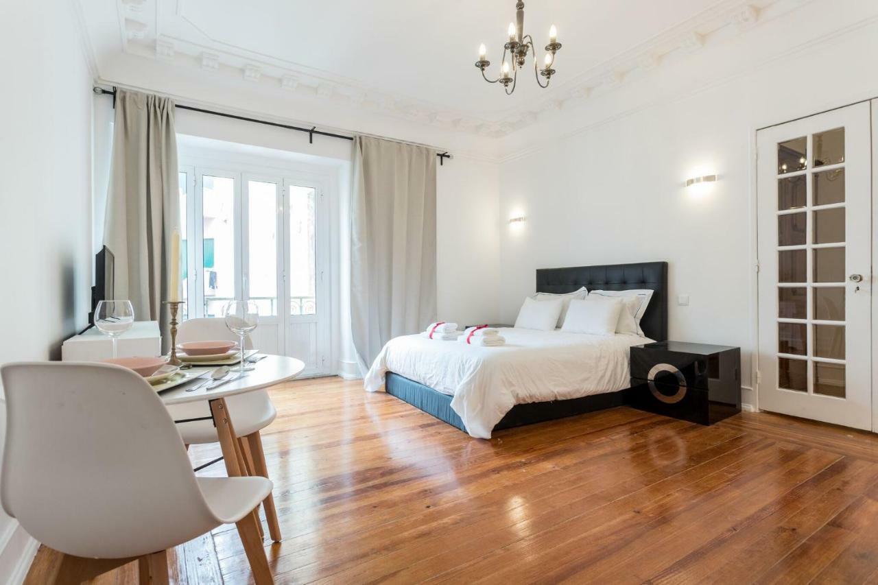 6 Clouds Apartment Lisboa Eksteriør billede